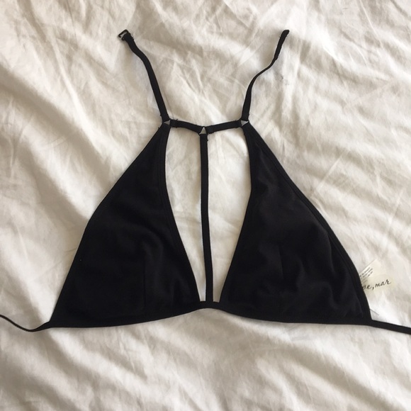 LF Other - LF strappy lovemar bra